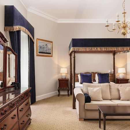 Tulloch Castle Hotel 'A Bespoke Hotel' Dingwall Exterior foto