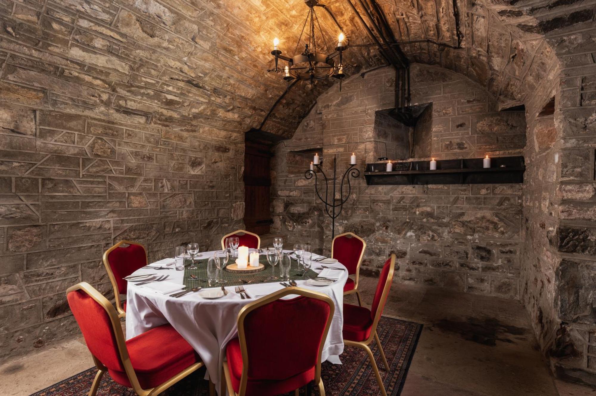Tulloch Castle Hotel 'A Bespoke Hotel' Dingwall Exterior foto