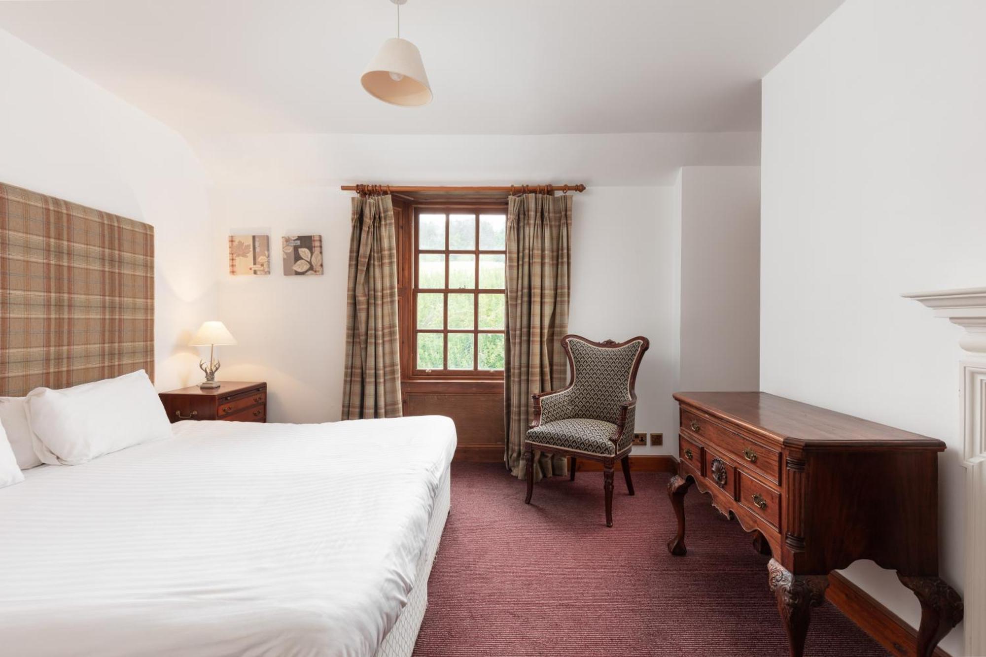 Tulloch Castle Hotel 'A Bespoke Hotel' Dingwall Exterior foto